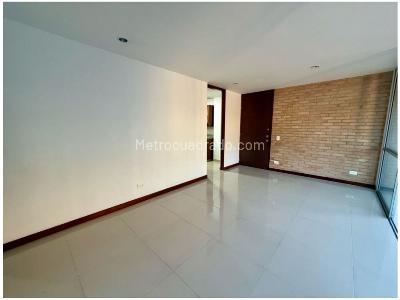 Apartamento de 3 alcobas en venta en Cumbres, Envigado, 93 m² · foto 3 de 20