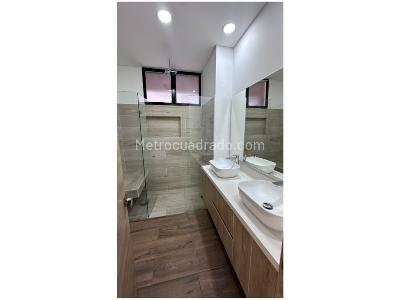 Apartamento de 3 alcobas en venta en Loma Del Escobero, Envigado, 110 m² · foto 11 de 17