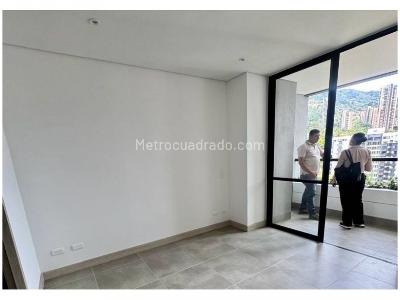 Apartamento de 2 alcobas en venta en El Poblado, Medellín, 87 m² · foto 3 de 8