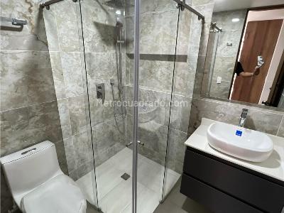 Apartamento de 3 alcobas en venta en Patio Bonito, Medellín, 242 m² · foto 5 de 10
