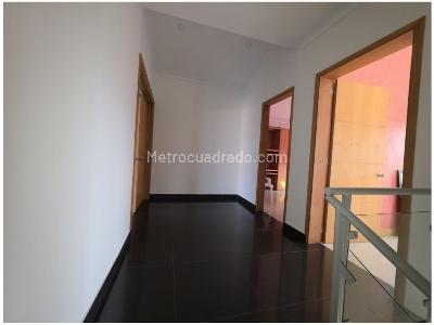 Apartamento de 4 alcobas en venta en El Poblado, Medellín, 350 m² · foto 18 de 20