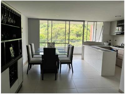 Apartamento de 3 alcobas en venta en Los Colores, Medellín, 92 m² · foto 5 de 18