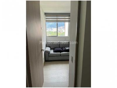 Apartamento de 3 alcobas en venta en Los Colores, Medellín, 92 m² · foto 14 de 18