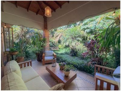 Casa de 3 alcobas en venta en Altos Del Poblado, Medellín, 218 m² · foto 5 de 18