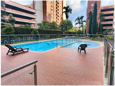Apartamento de 3 alcobas en venta en Los Colores, Medellín, 82 m² · foto 15 de 17