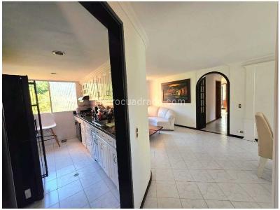 Apartamento de 4 alcobas en venta en Zuniga, Envigado, 144 m² · foto 3 de 20