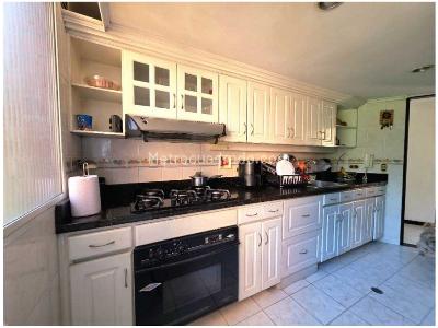 Apartamento de 4 alcobas en venta en Zuniga, Envigado, 144 m² · foto 6 de 20