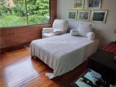 Casa de 4 alcobas en venta en La Calera, Medellín, 293 m² · foto 5 de 15