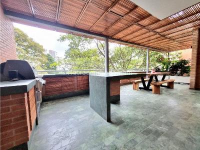 Apartamento de 3 alcobas en venta en La Calera, Medellín, 235 m² · foto 10 de 17