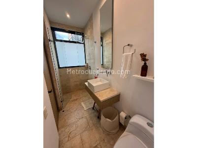 Apartamento de 3 alcobas en venta en El Poblado, Medellín, 181 m² · foto 3 de 15