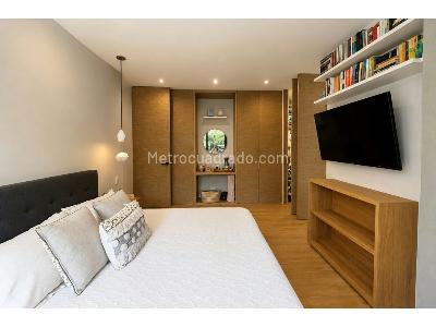 Apartamento de 3 alcobas en venta en El Poblado, Medellín, 181 m² · foto 10 de 15