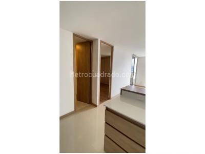 Apartamento de 2 alcobas en venta en El Dorado, Envigado, 65 m² · foto 8 de 13
