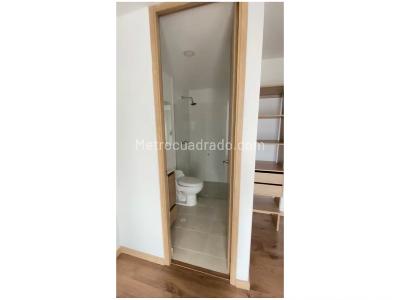 Apartamento de 2 alcobas en venta en El Dorado, Envigado, 65 m² · foto 11 de 13