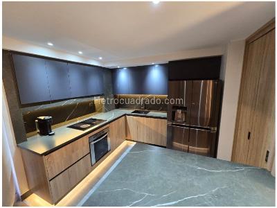 Apartamento de 2 alcobas en venta en Los Parra, Medellín, 260 m² · foto 3 de 20