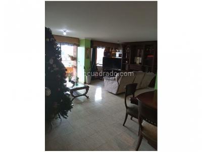 Apartamento de 4 alcobas en venta en Laureles, Medellín, 142 m² · foto 6 de 19