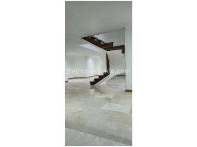 Apartamento de 5 alcobas en venta en La Castellana, Medellín, 230 m² · foto 16 de 20