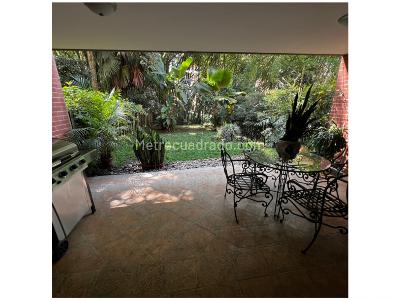 Casa de 4 alcobas en venta en Loma De Los Mesa, Envigado, 282 m² · foto 2 de 20