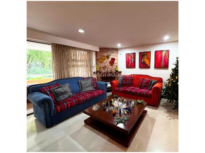 Casa de 4 alcobas en venta en Loma De Los Mesa, Envigado, 282 m² · foto 4 de 20