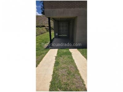 Casa de 3 alcobas en venta en Loma Del Escobero, Envigado, 600 m² · foto 10 de 20