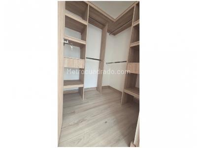 Apartamento de 3 alcobas en venta en Camino Verde, Medellín, 89 m² · foto 13 de 20
