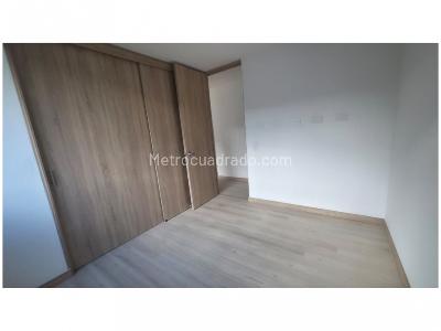 Apartamento de 2 alcobas en venta en Camino Verde, Medellín, 73 m² · foto 14 de 20