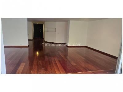 Apartamento de 4 alcobas en venta en Milla De Oro, Medellín, 230 m² · foto 8 de 20
