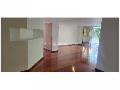 Apartamento de 4 alcobas en venta en Milla De Oro, Medellín, 230 m² · foto 14 de 20
