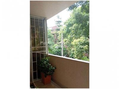 Apartamento de 3 alcobas en venta en El Poblado, Medellín, 147 m² · foto 7 de 13
