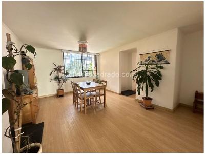 Apartamento de 3 alcobas en venta en Laureles, Medellín, 161 m² · foto 4 de 17