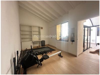 Apartamento de 3 alcobas en venta en Laureles, Medellín, 161 m² · foto 8 de 17