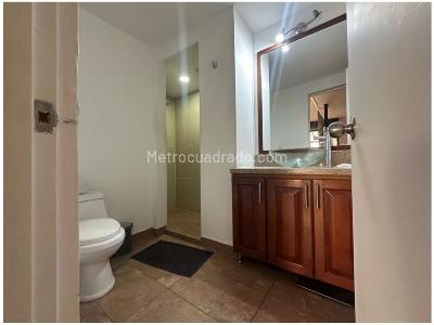Apartamento de 3 alcobas en venta en Laureles, Medellín, 161 m² · foto 14 de 17