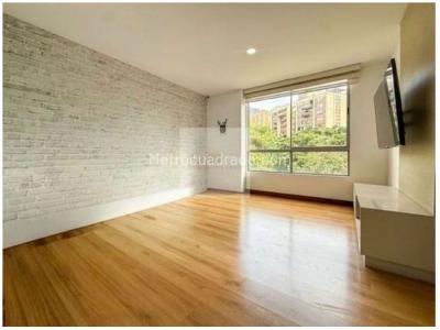 Apartamento de 3 alcobas en venta en El Tesoro, Medellín, 151 m² · foto 9 de 14