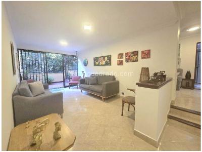 Apartamento de 3 alcobas en venta en La Frontera, Medellín, 152 m² · foto 3 de 15