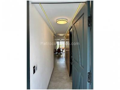 Casa de 4 alcobas en venta en Santa Monica, Medellín, 200 m² · foto 2 de 14