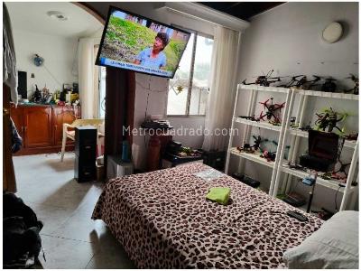 Casa de 3 alcobas en venta en La Nubia, Medellín, 151 m² · foto 10 de 13