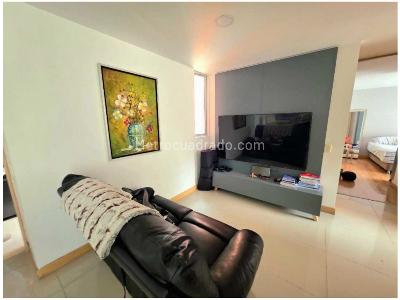 Apartamento de 3 alcobas en venta en Camino Verde, Envigado, 81 m² · foto 4 de 14