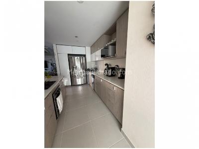 Apartamento de 4 alcobas en venta en Loma Del Chocho, Envigado, 178 m² · foto 11 de 15