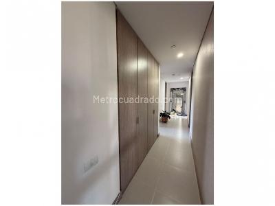 Apartamento de 4 alcobas en venta en Loma Del Chocho, Envigado, 178 m² · foto 14 de 15