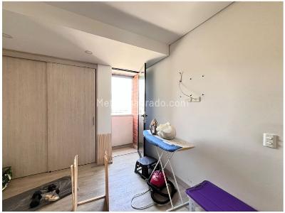 Apartamento de 3 alcobas en venta en El Portal, Envigado, 104 m² · foto 11 de 19