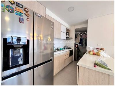 Apartamento de 3 alcobas en venta en El Portal, Envigado, 104 m² · foto 6 de 19