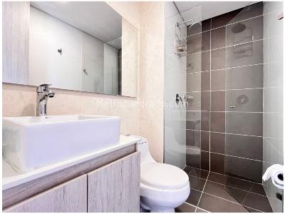 Apartamento de 3 alcobas en venta en El Portal, Envigado, 104 m² · foto 8 de 19