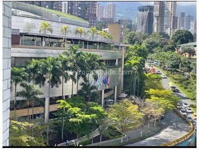 Apartamento de 1 alcoba en venta en Oviedo, Medellín, 52 m² · foto 7 de 20