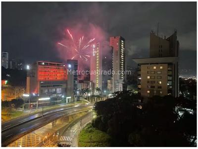 Apartamento de 1 alcoba en venta en Oviedo, Medellín, 52 m² · foto 10 de 20