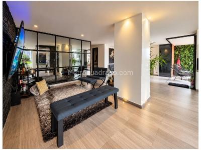 Apartamento de 3 alcobas en venta en Oviedo, Medellín, 154 m² · foto 14 de 20