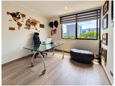 Apartamento de 3 alcobas en venta en Oviedo, Medellín, 154 m² · foto 20 de 20