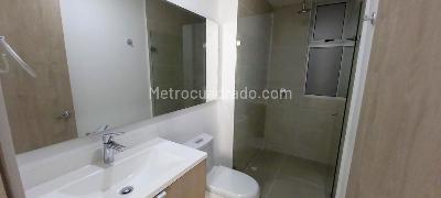 Apartamento de 3 alcobas en venta en Guadalupe, Cali, 98 m² · foto 7 de 13