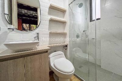 Apartamento de 2 alcobas en venta en Cristales, Cali, 90 m² · foto 15 de 17