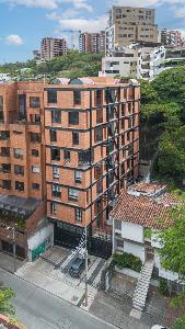 Apartamento de 2 alcobas en venta en Cristales, Cali, 90 m² · foto 2 de 17
