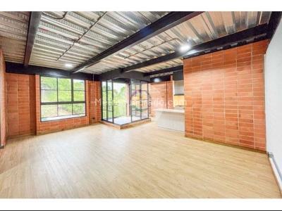 Apartamento de 2 alcobas en venta en Cristales, Cali, 90 m² · foto 10 de 19