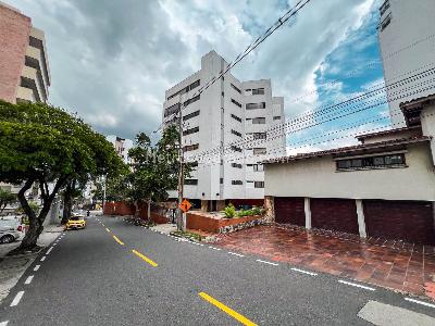 Apartamento de 1 alcoba en venta en Sector Altos De Normandia Bataclan, Cali, 83 m² · foto 2 de 15